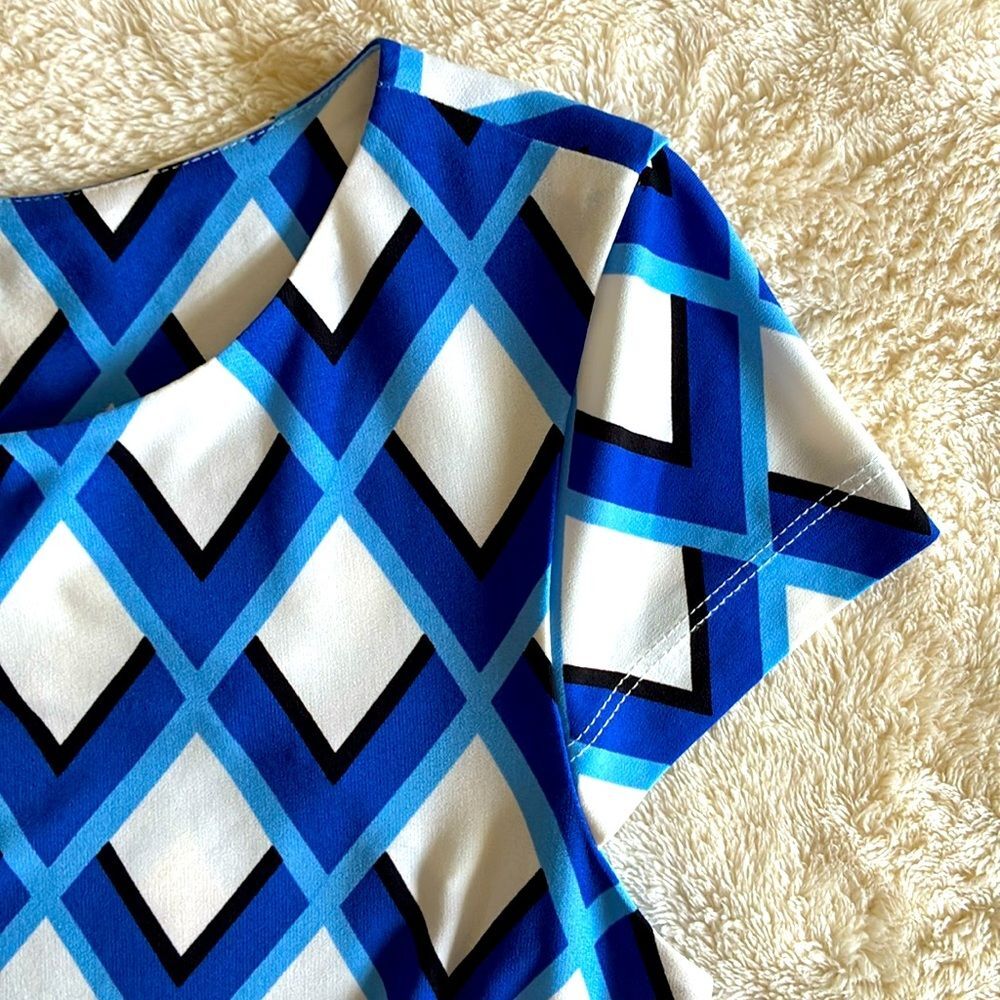 Jessica Howard Blue and Black Geometric Midi Dress Size Medium Short Sleeve - Picture 9 of 9